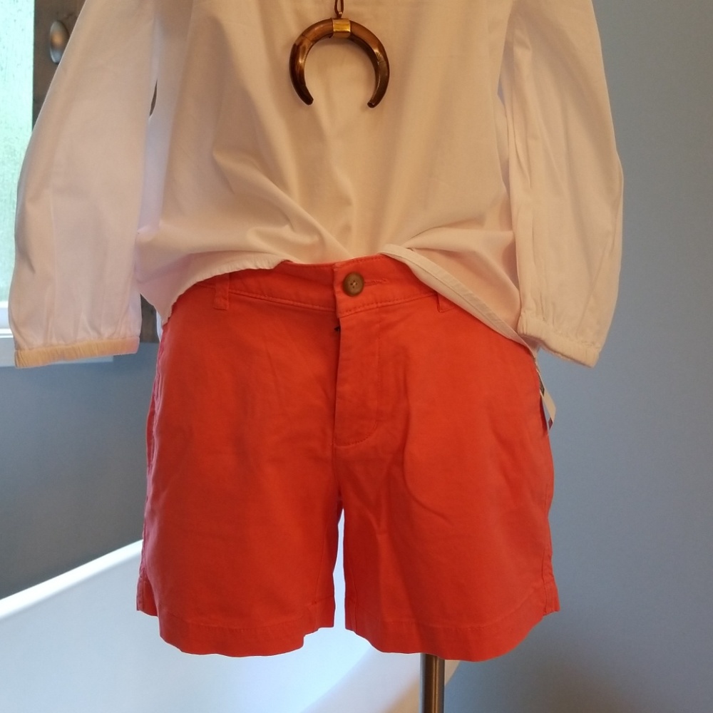 GAP shorts